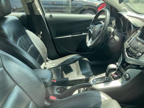 Used 2013 Chevrolet Cruze LT FWD image 6