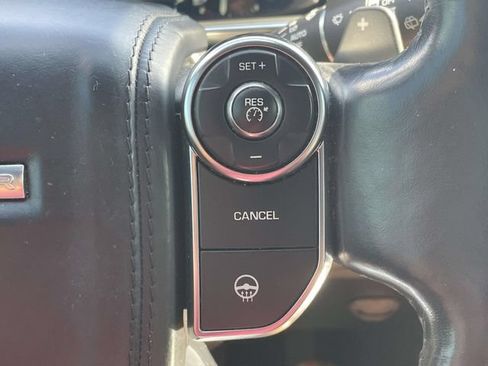 Used 2016 Land Rover Range Rover HSE AWD/4WD image 24