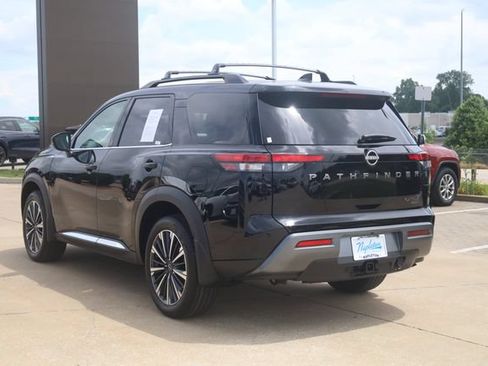 Used 2026 Nissan Pathfinder Platinum w/ Cargo Package AWD/4WD image 6