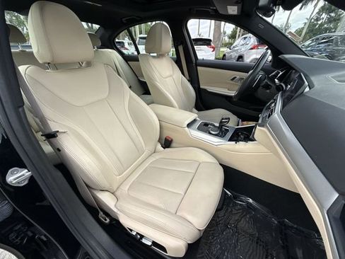 Used 2022 BMW 330i Sedan w/ Driving Assistance Package RWD image 26