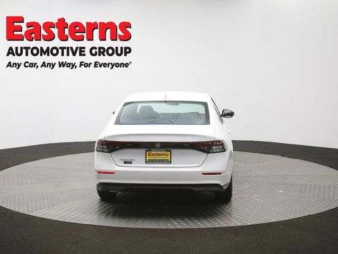 Used 2025 Honda Accord LX image 35