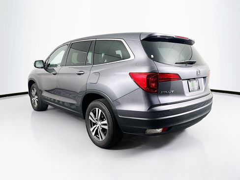 Used 2018 Honda Pilot EX image 5
