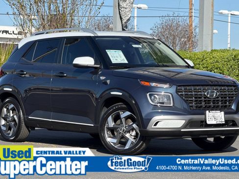 Used 2025 Hyundai Venue Limited image 1