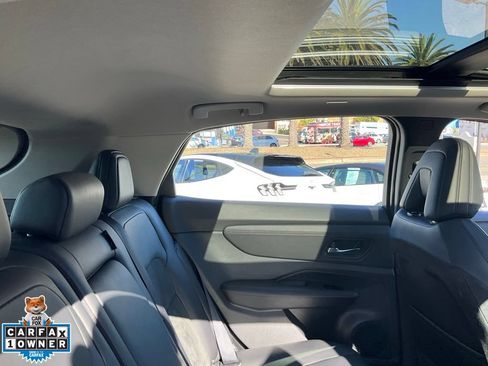Used 2024 Nissan Ariya FWD image 52