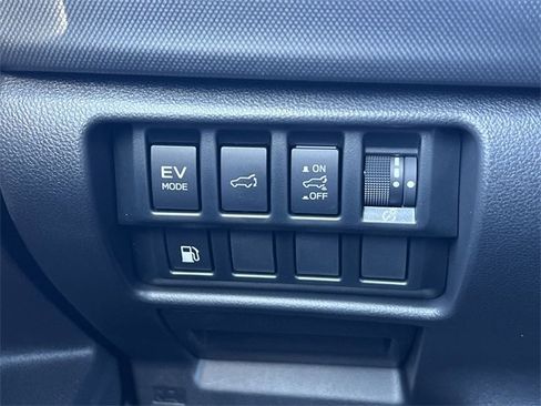 New 2025 Subaru Forester Limited image 15