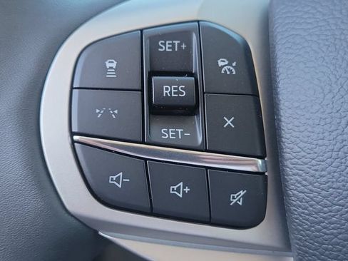 New 2026 Ford Explorer Active w/ Active Comfort Package AWD/4WD image 8