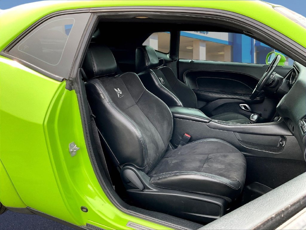 Used 2019 Dodge Challenger R/T Scat Pack RWD image 31