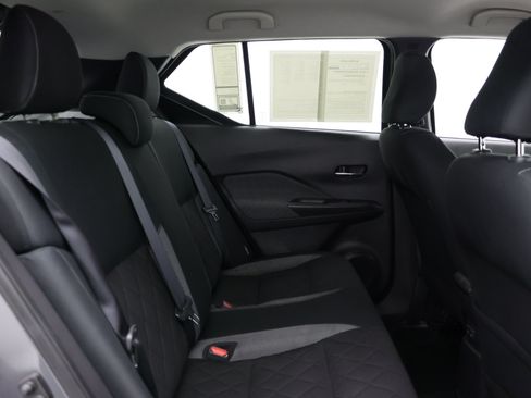 Used 2020 Nissan Kicks SV FWD image 30
