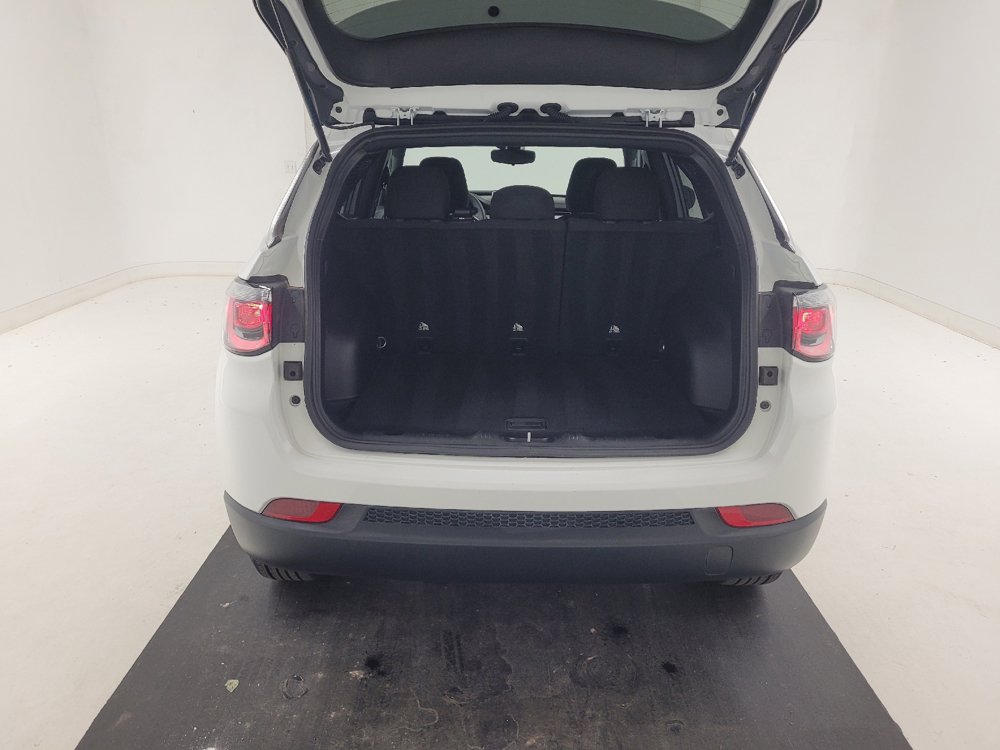 Used 2023 Jeep Compass Sport AWD/4WD image 29
