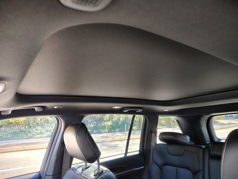 New 2025 Jeep Grand Cherokee Limited image 25