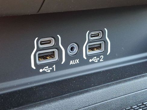 New 2026 RAM 1500 Big Horn AWD/4WD image 16