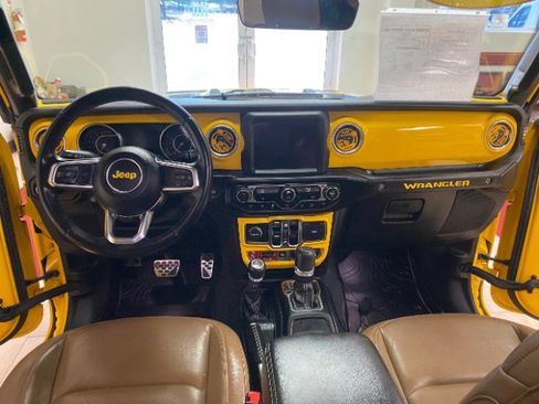 Used 2020 Jeep Wrangler Unlimited Rubicon AWD/4WD image 19