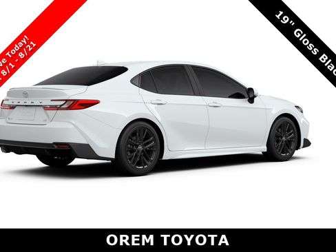 New 2026 Toyota Camry SE FWD image 10