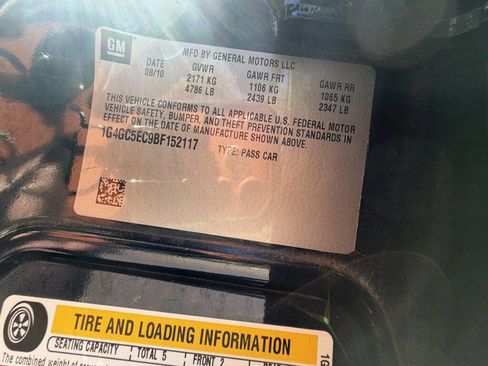 Used 2011 Buick LaCrosse CXL w/ Driver Confidence Package image 24