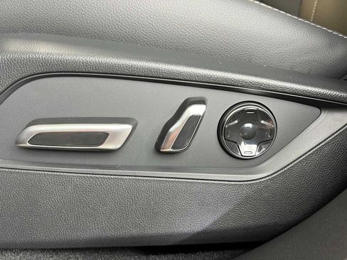 New 2026 Acura RDX SH-AWD image 18