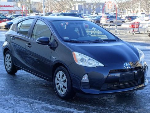 Used 2012 Toyota Prius C Two image 3