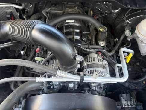 Used 2024 RAM 1500 Classic Warlock w/ Electronics Group image 33