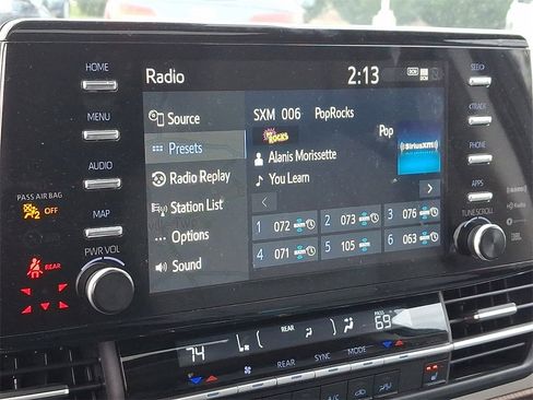 Certified 2024 Toyota Sienna XLE image 18