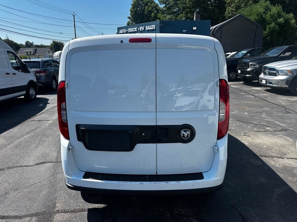 Used 2022 RAM ProMaster City Tradesman FWD image 4