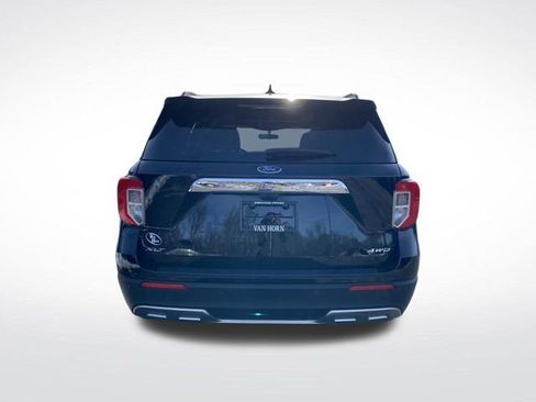 Certified 2023 Ford Explorer XLT w/ Equipment Group 202A image 14