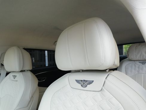 Used 2024 Bentley Flying Spur W12 AWD/4WD image 7