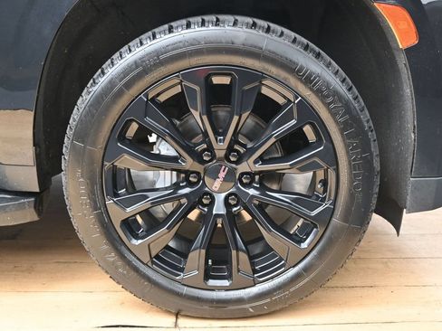 Used 2021 GMC Yukon Denali AWD/4WD image 15