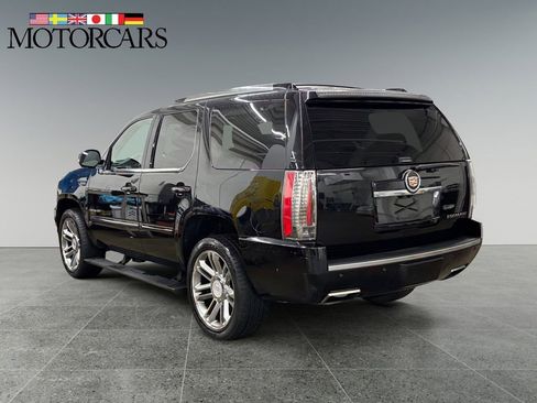 Used 2014 Cadillac Escalade Premium image 5