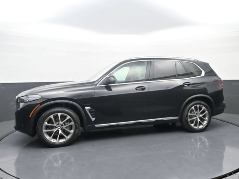 New 2026 BMW X5 xDrive50e AWD/4WD image 4