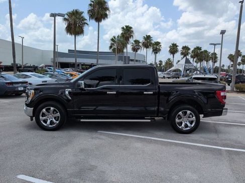 Used 2023 Ford F150 Lariat w/ Trailer Tow Package RWD image 5