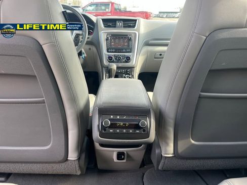 Used 2017 GMC Acadia Limited SLT image 34