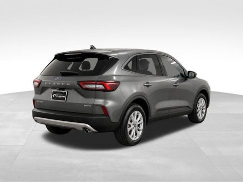 Used 2025 Ford Escape Active AWD/4WD image 7