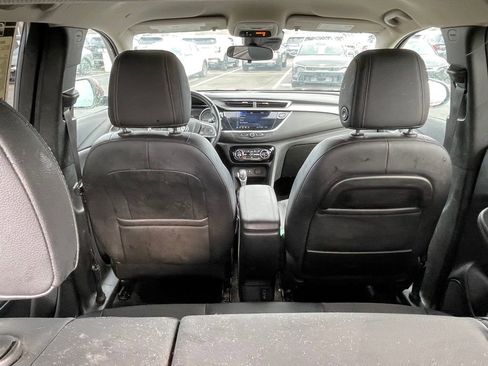 Used 2023 Buick Encore GX Select FWD image 22