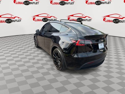 Used 2021 Tesla Model Y Long Range AWD/4WD image 6