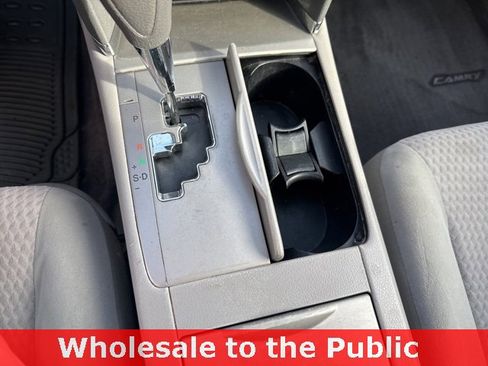 Used 2011 Toyota Camry LE image 24