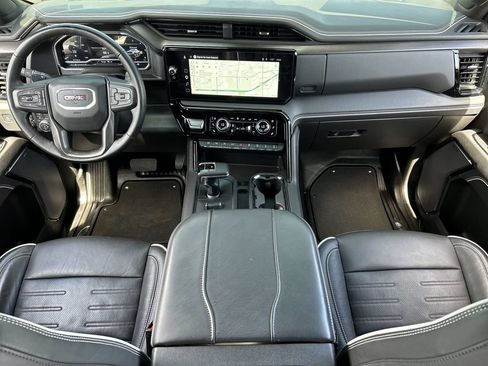 Used 2025 GMC Sierra 1500 AT4X AWD/4WD image 21