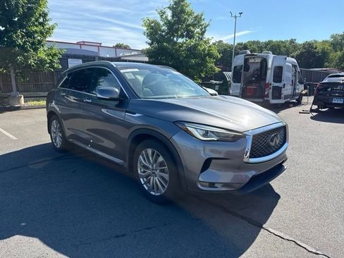 Certified 2023 INFINITI QX50 Luxe AWD/4WD image 2