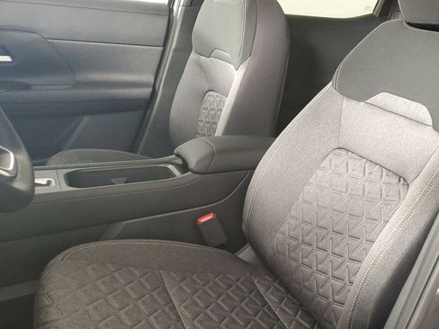 Used 2026 Nissan Kicks SV w/ SV Premium Package FWD image 13