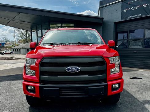 Used 2015 Ford F150 Lariat image 2