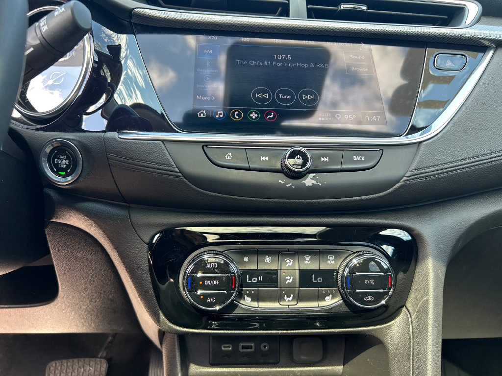Used 2023 Buick Encore GX Essence w/ Experience Buick Package FWD image 26