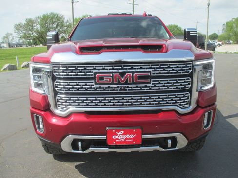 Used 2022 GMC Sierra 2500 Denali image 13