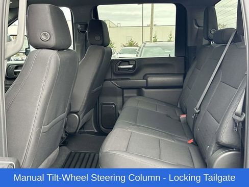 Used 2025 Chevrolet Silverado 2500 Custom w/ Custom Value Package image 18