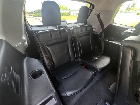 Used 2013 Toyota Highlander Limited AWD/4WD image 25