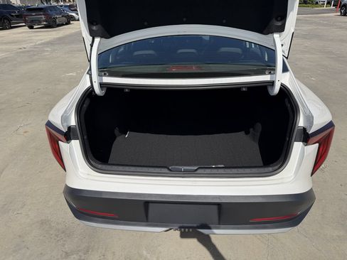 New 2026 Kia K4 FWD image 13