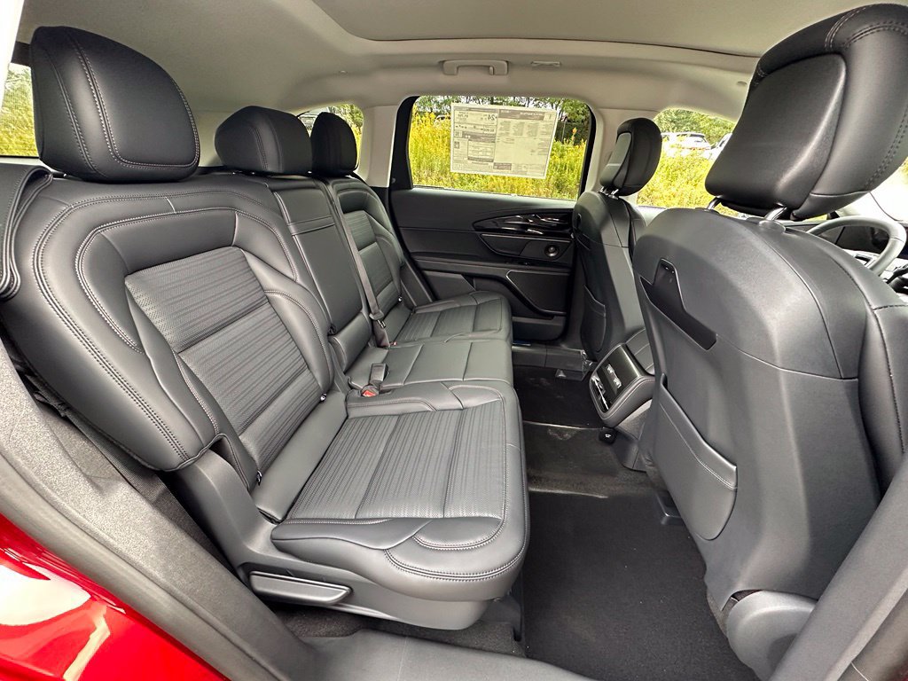 New 2026 Lincoln Nautilus Reserve AWD/4WD image 24