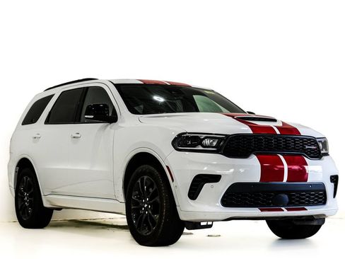 Used 2025 Dodge Durango GT AWD/4WD image 1