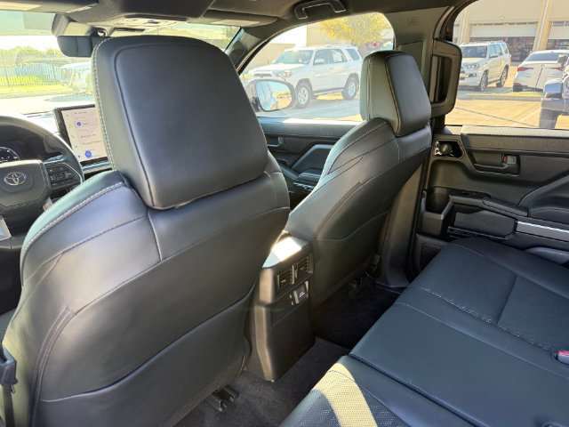 Used 2026 Toyota 4Runner TRD Off-Road Premium AWD/4WD image 24