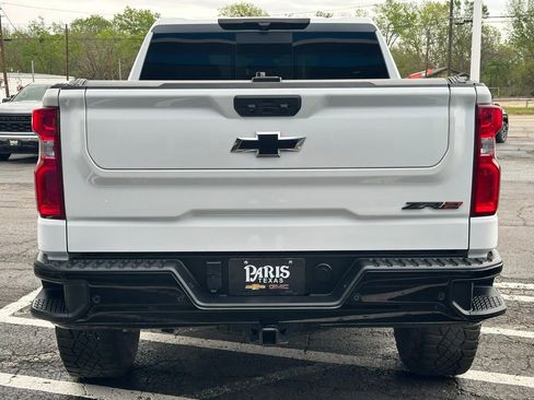 Used 2023 Chevrolet Silverado 1500 ZR2 AWD/4WD image 5