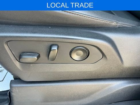Certified 2022 Chevrolet Silverado 1500 LTZ w/ LTZ Premium Package AWD/4WD image 18