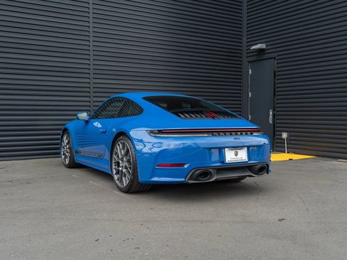 Certified 2025 Porsche 911 Carrera T image 3