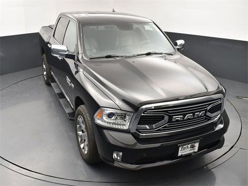 Used 2017 RAM 1500 Limited image 12